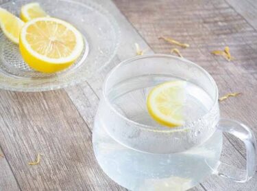 朝のレモン白湯